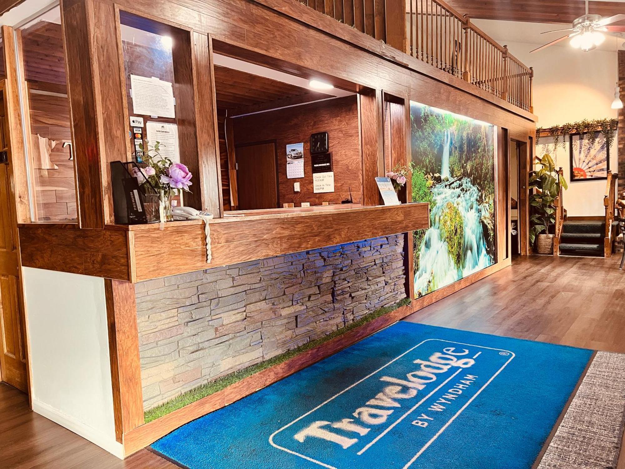 Travelodge By Wyndham Valleyfair Shakopee Ngoại thất bức ảnh